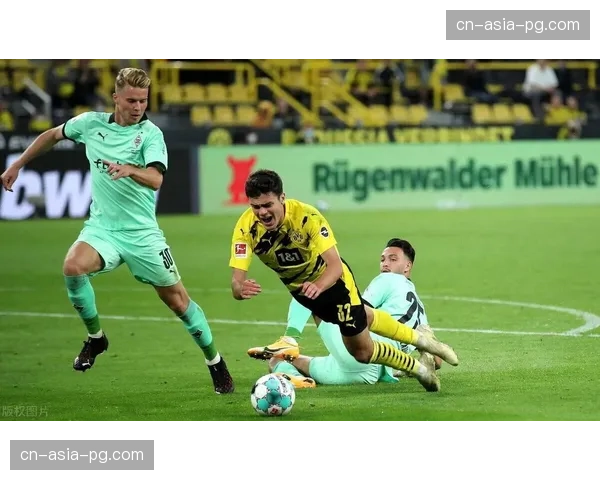 门兴格拉德巴赫2-2多特蒙德,两队合计预期进球(xG)高达4.5,攻强守弱 门兴格拉德巴赫2-2多特蒙德,两队合计预期进球(xG)高达4.5,攻强守弱