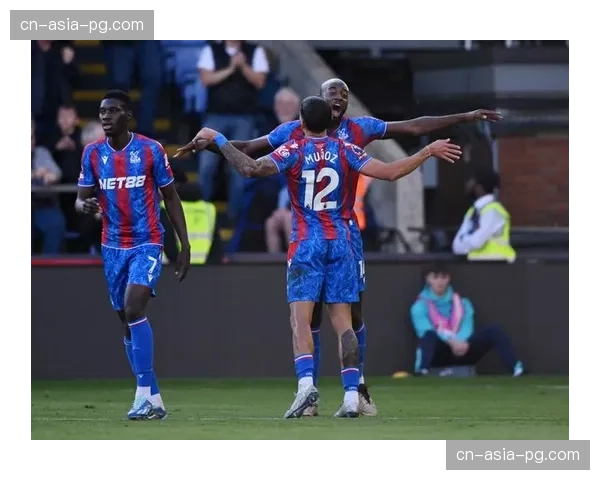 水晶宫2-1逆转纽卡斯尔联，马特塔补时点球绝杀